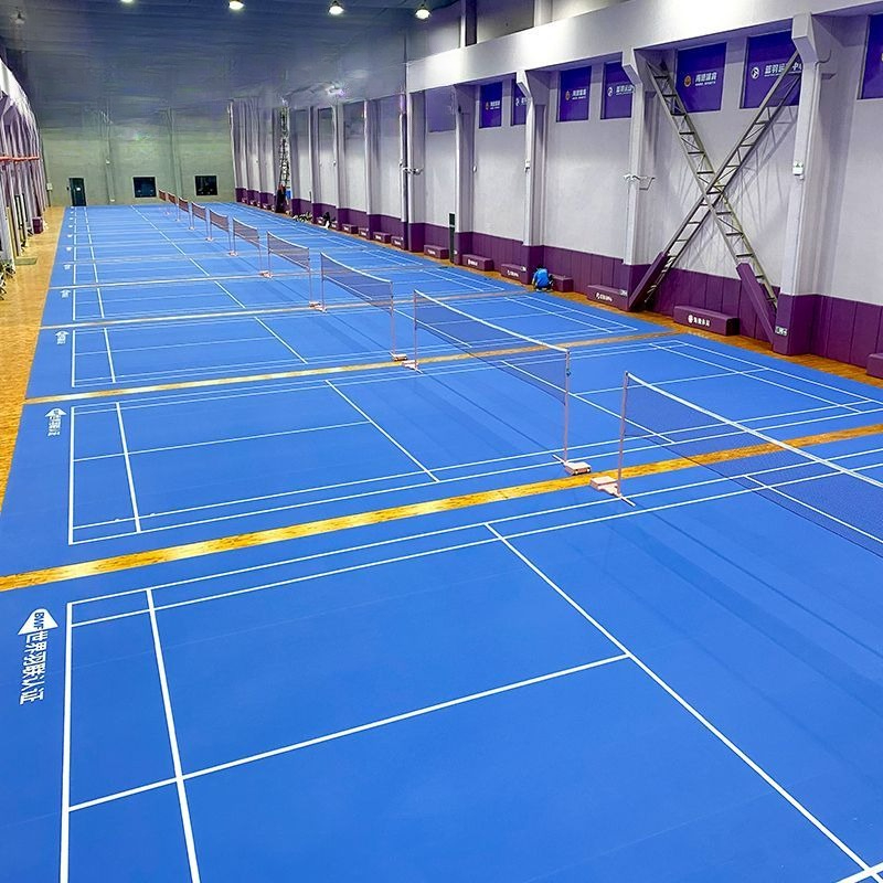 พื้นสนามแบดมินตันในร่มแบบพับเก - Badminton Hall บทวิจารณ์และราคา